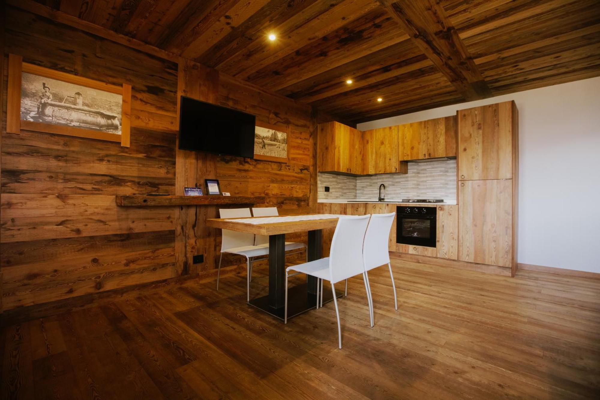 Snowflake Jouvenceaux Apartment *
